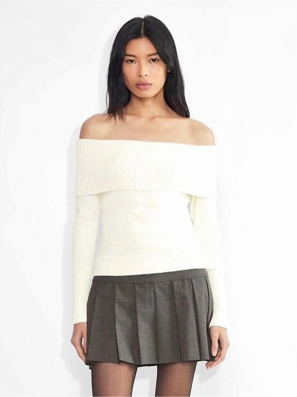 Aritzia Sunday Best White Topaz Sweater, Women Size XS